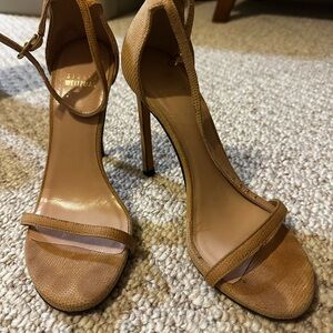 Stuart Weitzman Nudist Goosebumps Tan / Camel Strappy Heels size 6.5